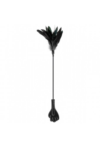 Cravache main noire bdsm avec plumes noires